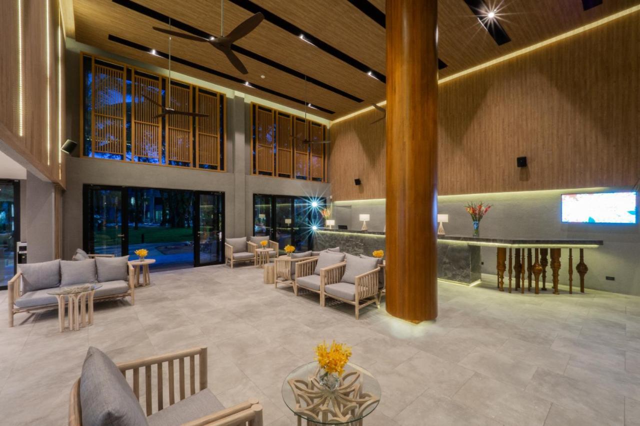 La Flora Khao Lak - Sha Extra Plus Exterior photo