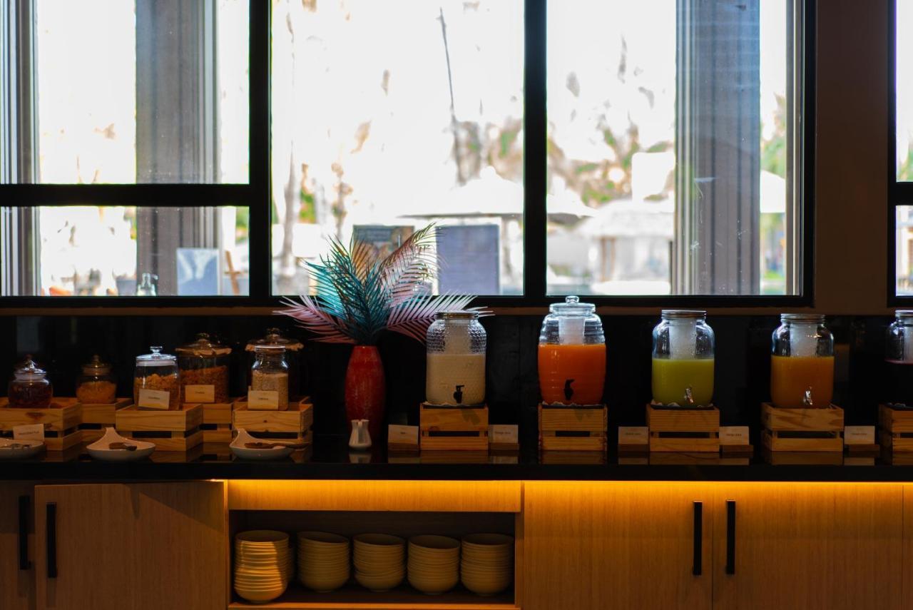 La Flora Khao Lak - Sha Extra Plus Exterior photo